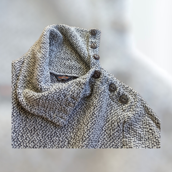 Merrell Sweater - Picture 5 of 5